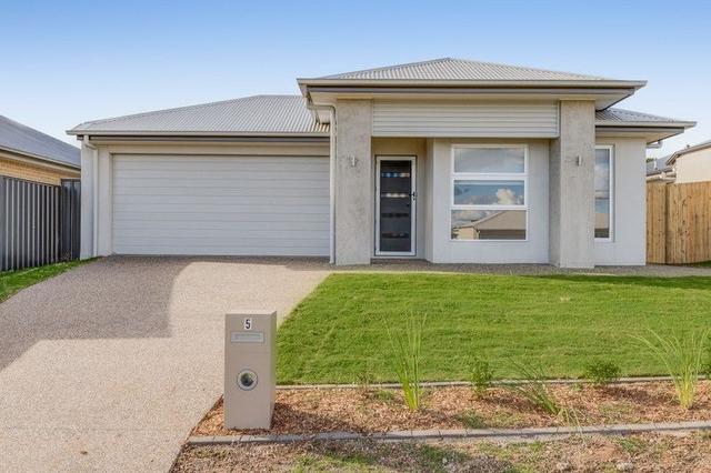 5 Wattle Grove, QLD 4350