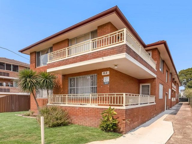 6/82 Wangee Road, NSW 2195