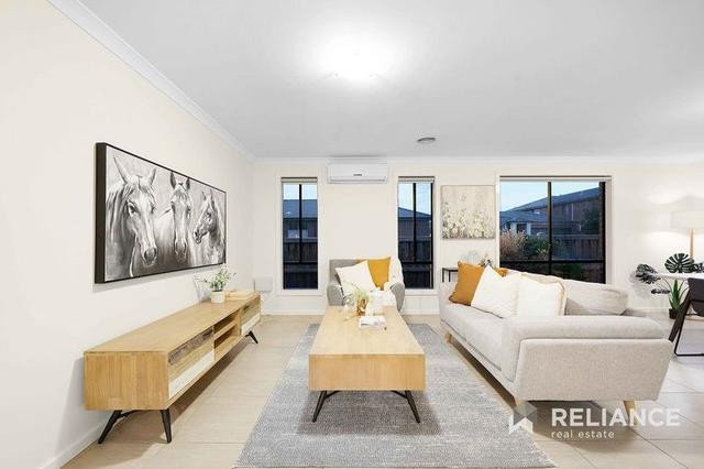 33 Seagrass Crescent, VIC 3030