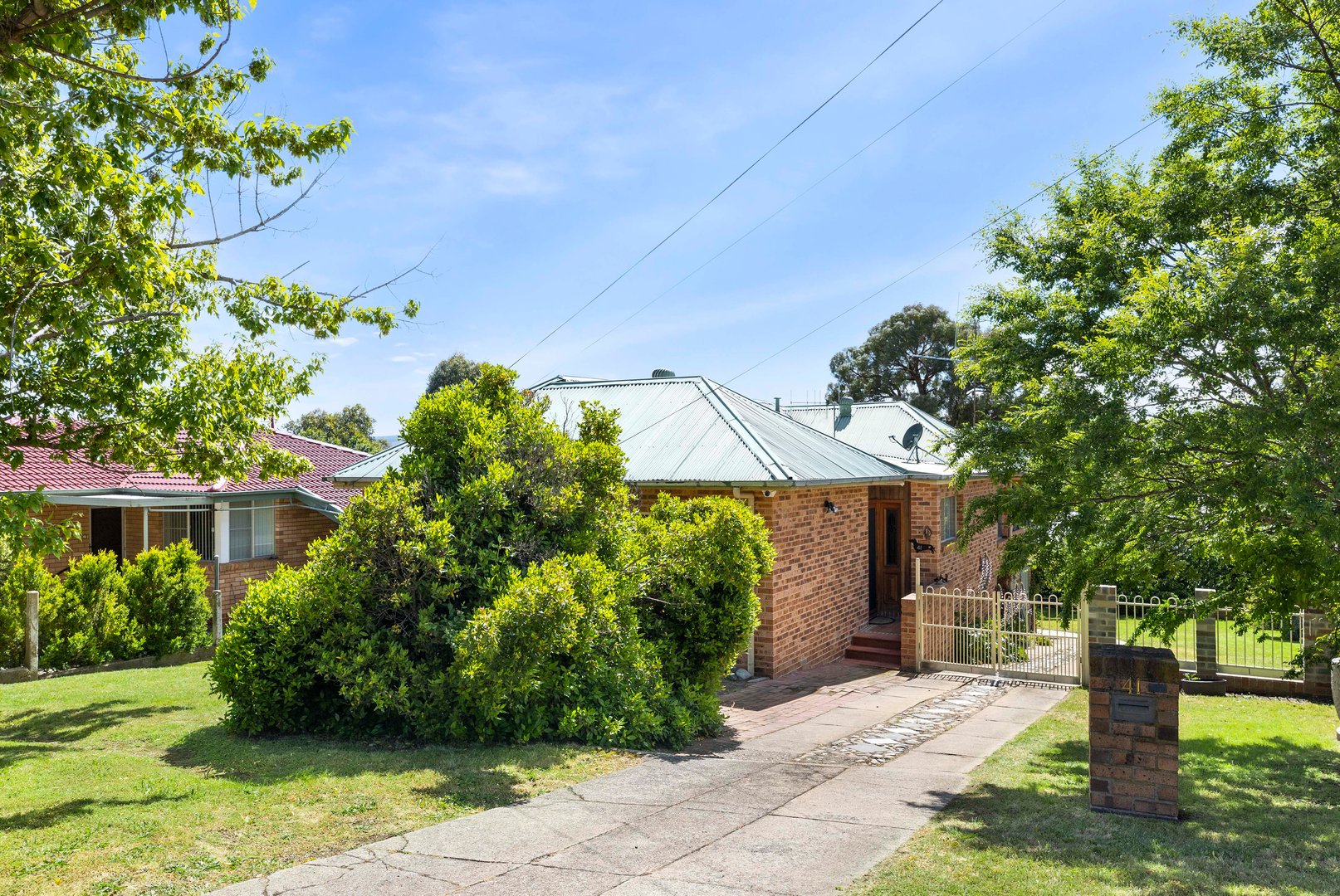 41 Brereton Street, Queanbeyan West NSW 2620 Allhomes