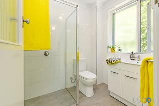 Bathroom (2016-02-03)