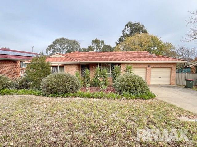 2 Wilgoma Street, NSW 2650