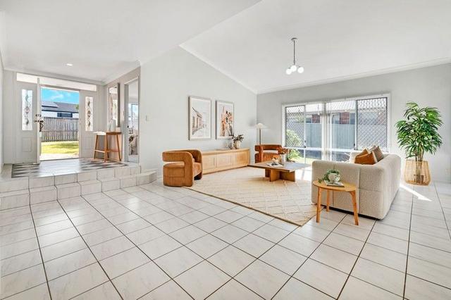 27 Haddon Court, QLD 4211