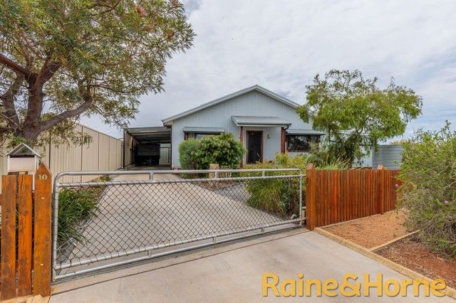 10 Abelia Court, NSW 2830