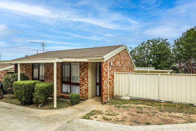 2/17 Henderson Road, NSW 2620