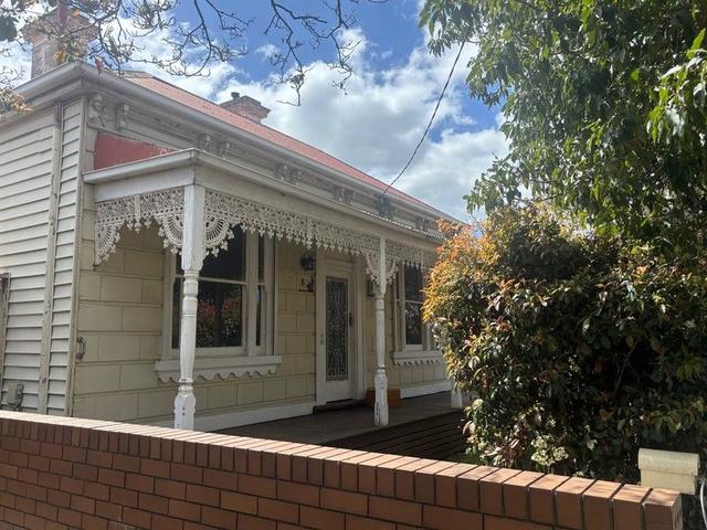8 Somerville Road, VIC 3013