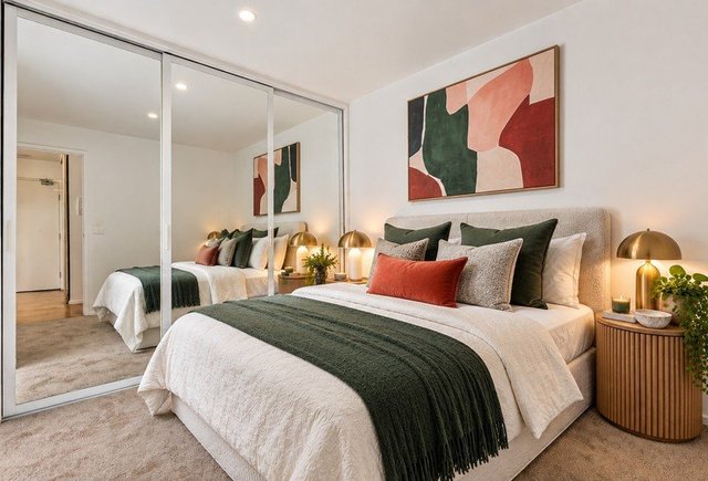 2/688 Inkerman Road, VIC 3161