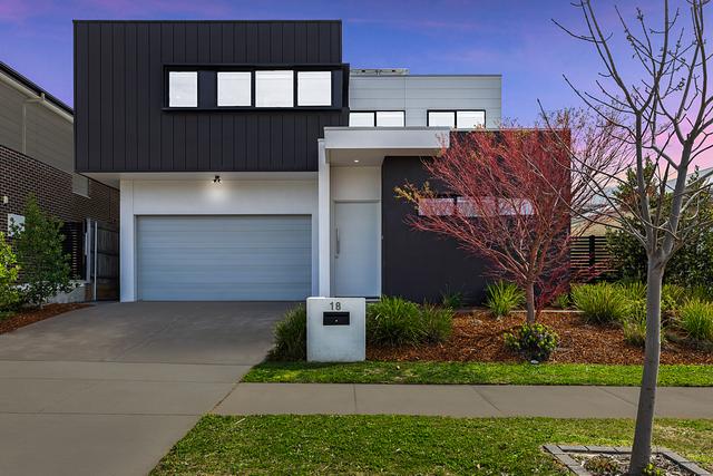 18 Vellacott Street, ACT 2611