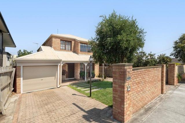 14 Barnes Grove, VIC 3196