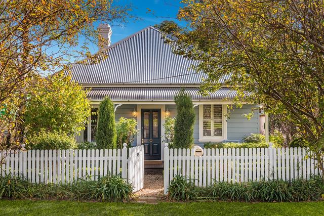 9 Elm Street, NSW 2576