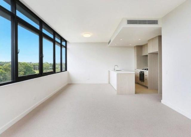 402/1 Dune Walk, NSW 2230
