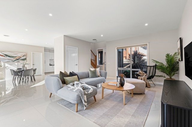 2/109 McNamara Avenue, VIC 3042