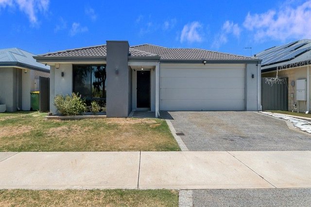 42 Caldwell Parkway, WA 6112