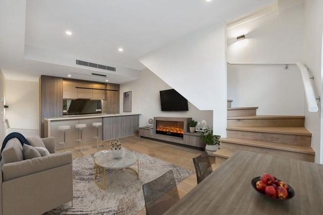 28/99 Hotham Street, VIC 3183