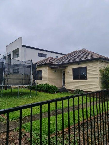 15 Augusta Street, NSW 2200