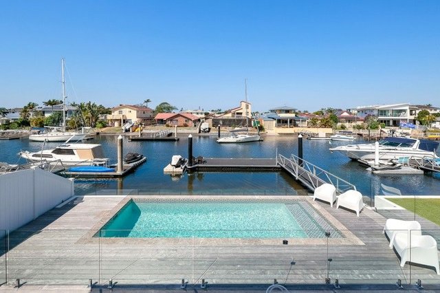 101 Bayview Street, QLD 4216