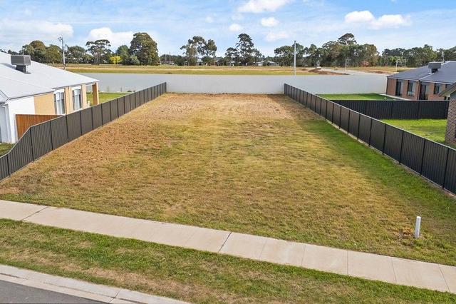 21 Elliman Crescent, VIC 3850