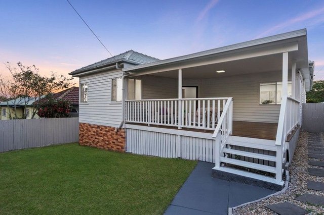 64 Holland Road, QLD 4121