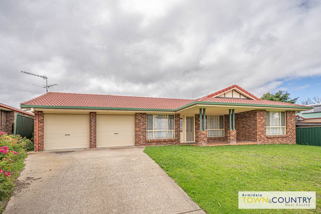 8 Eleanor Close, NSW 2350