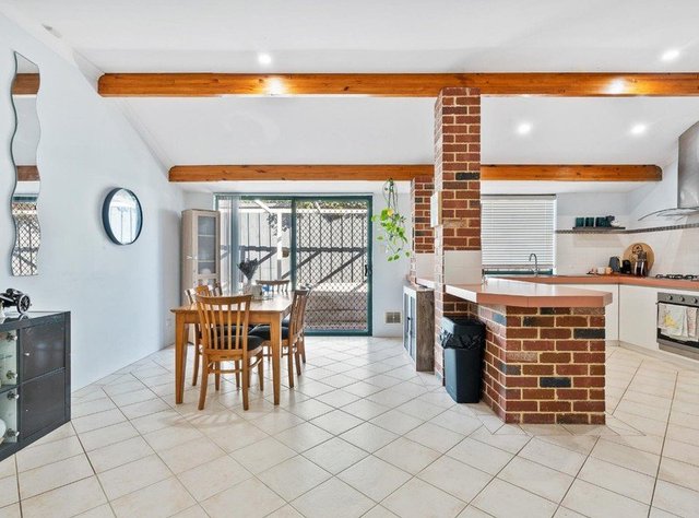 15 Trigger Plant Avenue, WA 6069