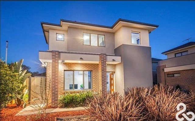 1/16 Macartney Street, VIC 3073