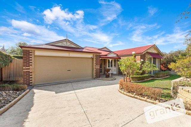 8 Lairds Rise, VIC 3814