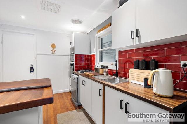 10 Fennager Way, WA 6167