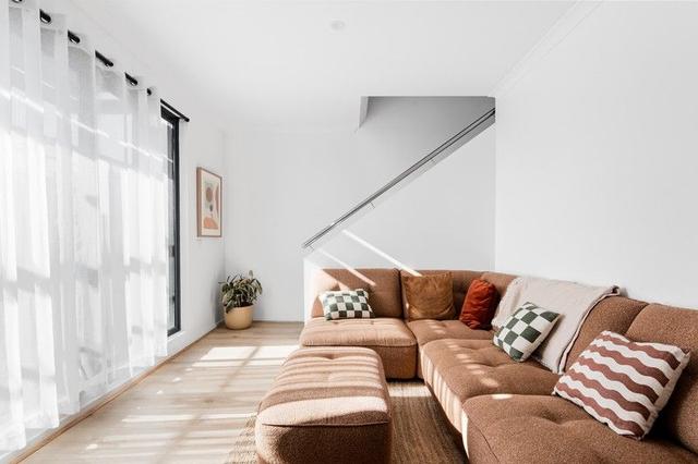 31/140 Queens Parade, VIC 3068