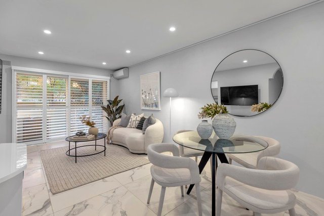 2/9 Ronald Avenue, NSW 2096