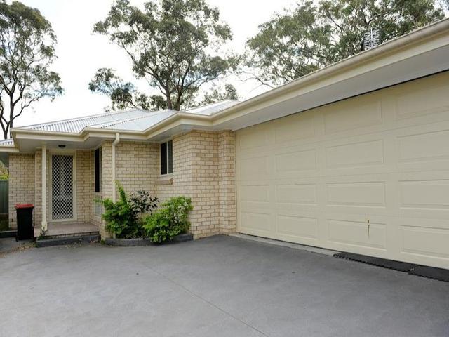 2/119 Paton Street, NSW 2256