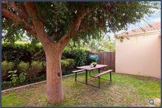 Courtyard (2012-04-24)