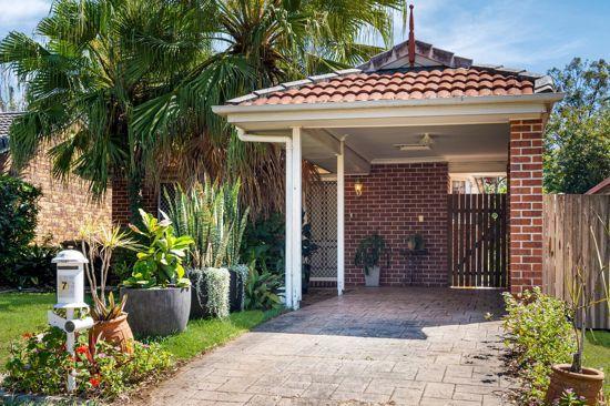 7 Conferta Place, QLD 4078