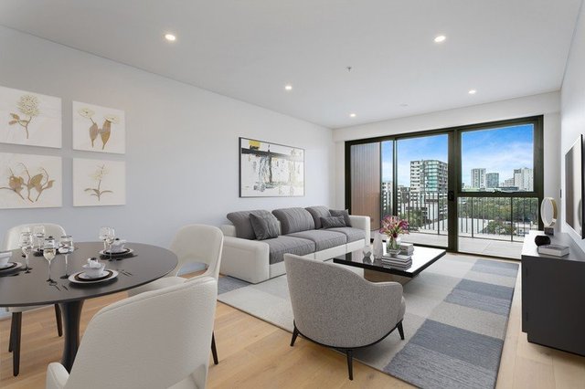490/10 Peters Street, NSW 2017
