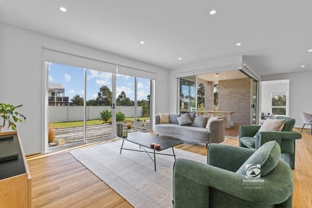 30 Swan Drive, VIC 3904