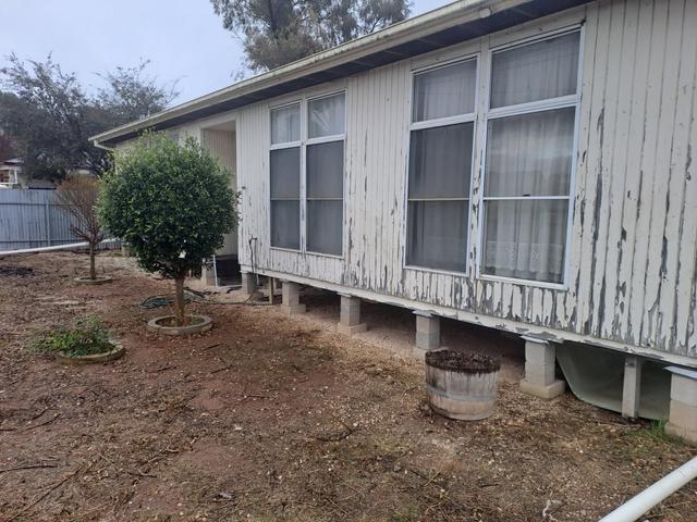 2 Fifth Street, SA 5520
