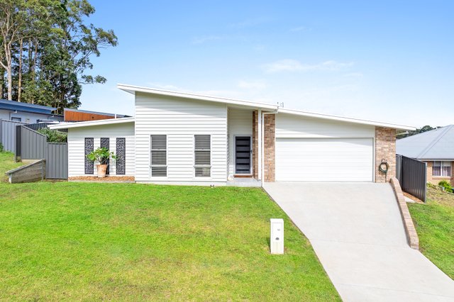 16 Wagtail Crescent, NSW 2536