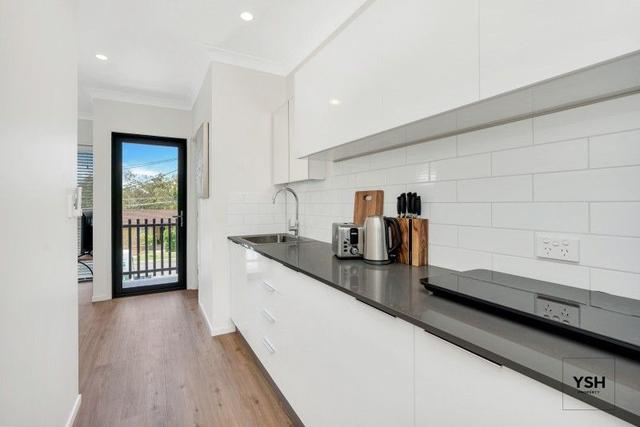 3/26 Chardean St, QLD 4110