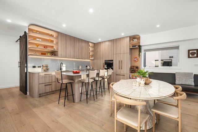 502 Napier Street, VIC 3068