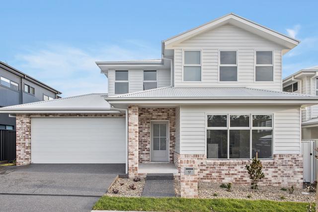 17 Saturn Crescent, NSW 2529