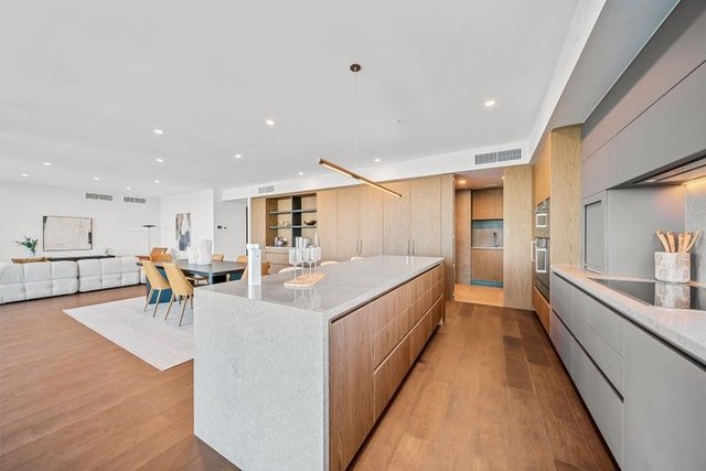 2204/3 Kintail Road, WA 6153