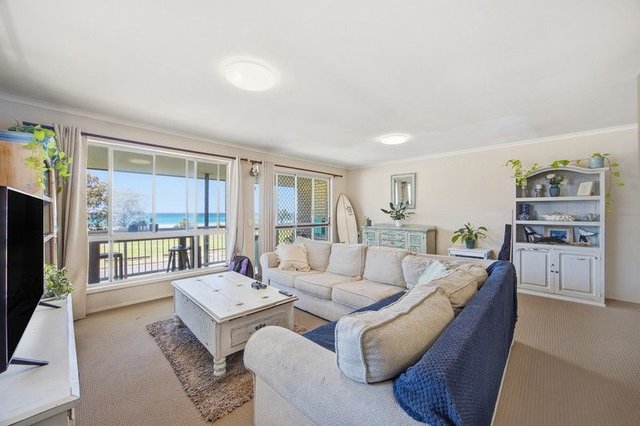 4/140 Marine Parade, QLD 4220