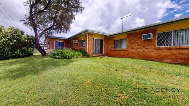 2/100 Rustic Street, QLD 4701