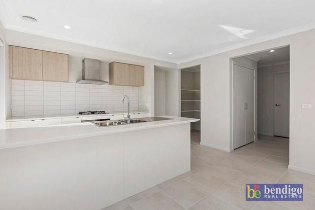 2 Whitelock Dr, VIC 3551