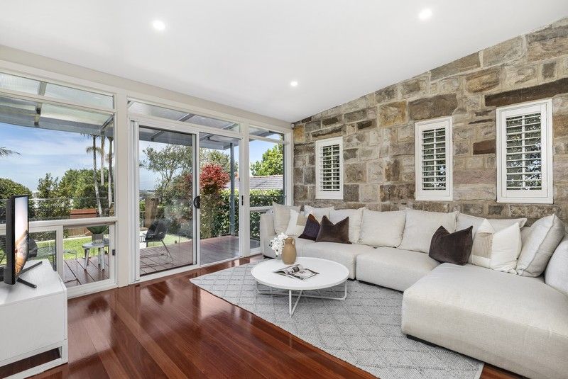 https://images.allhomes.com.au/property/photo/aba1a618adbfe085e72de2abe6108cea_hd.jpg