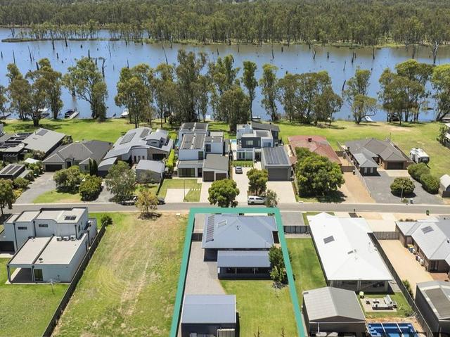 37 Lakeside Drive, VIC 3730