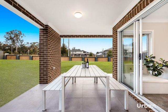 27 Ellipse Circuit, NSW 2322