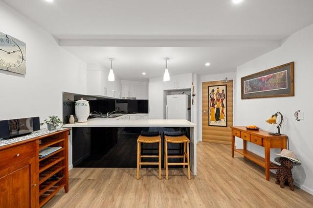 304/81 Sutton Street, QLD 4020