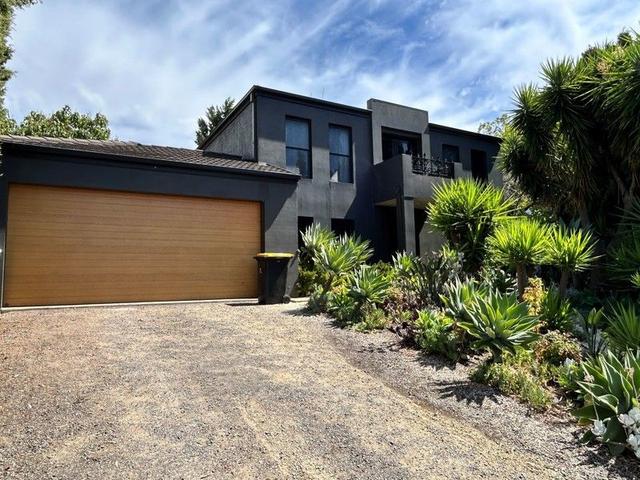 4 The Olive Grove, VIC 3550