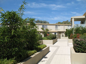Exterior (2006-07-26)