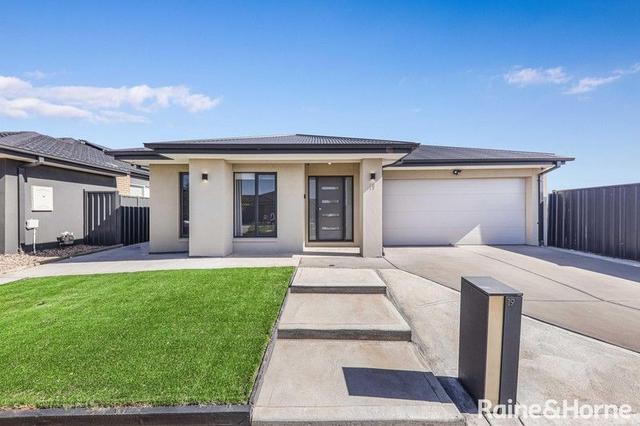 19 Banquet Drive, VIC 3029